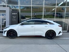 Kia proceed gt - 2