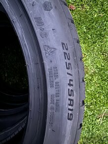 Nové zimné pneumatiky Falken 225/45 R19 - 2