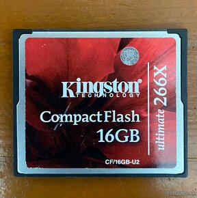 Predam Compact Flash karty - 2