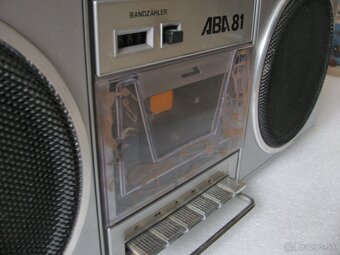 Radiomagnetofon --- ABA 81 BOOMBOX - 2