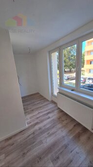 2 izbový byt Bánovce nad Bebravou / CENTRUM / LOGGIA / KOMPL - 2