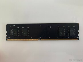 Predám RAM 4 GB DDR4 - 2