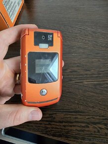 Motorola V3X - 2