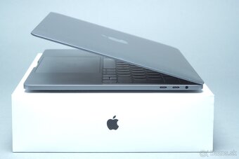 ZÁRUKA/Macbook Pro 13.3" TB/I5 3.1GHZ/16GB RAM/256GB SSD - 2