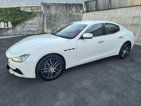 Maserati Ghibli 3.0 V6 1.MAJ.ČR/DPH/NAVI/2XALU/LED/SERVISKA - 2