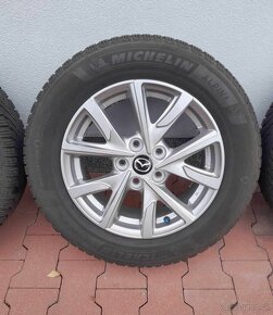 Predám zimné pneu Michelin Alpin 6 215/60 R16 + disky Mazda - 2