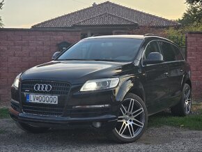 Audi Q7 3.0 TDi Quattro - 2