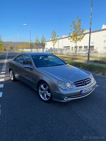 Mercedes-Benz CLK 270CDI - 2