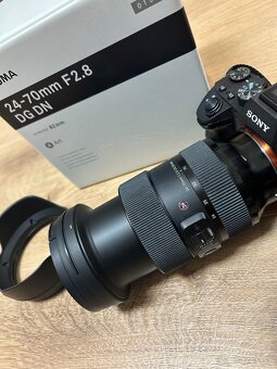 Sigma 24-70mm F 2.8 pre Sony E-mount - 2