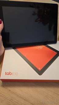 Lenovo Tab E10 - 2