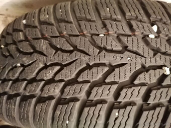 Zimné pneumatiky 205/60 R16 92H + plechové disky 6.5x16 ET39 - 2