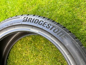 Predám zim. pneu.BRIDGESTONE Blizzak LM05, 225/45 R19 96V - 2