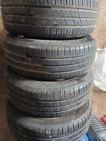 185/60r15 - 2