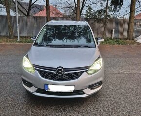 Predám Opel Zafira Tourer 7 miestne - 2