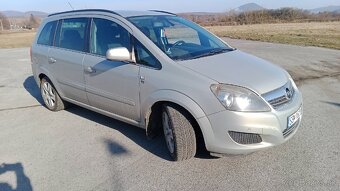 Opel Zafira B - 2