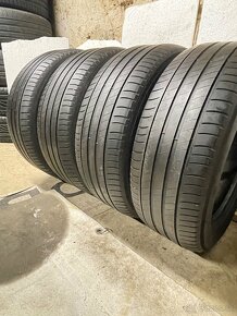 Michelin 225/55 R18 4x=80€ - 2