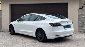 Tesla Model 3✅Standard Range +✅2019✅106 000✅DPH - 2