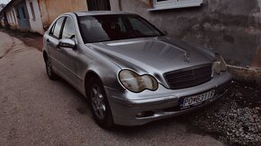 Mercedes C220 - 2