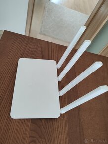 Predám výkonný Wifi Xiaomi Mi Router3 - 2