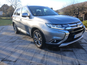 Mitsubishi Outlander - 2