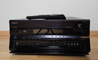 Onkyo TX-SR806 / THX Ultra2 Plus - 2