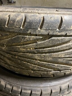 Toyo Pneumatiky 215/35 r18 - 2