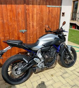 yamaha mt07 - 2