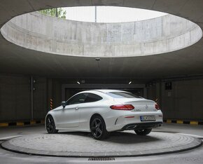 Mercedes Benz C trieda Coupé 220 d AMG Line 4MATIC A/T - 2