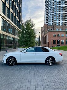 Mercedes E trieda 220 d 4MATIC A/T - 2