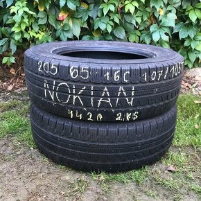 205/65 r16C zimné Nokian 107/105T - 2