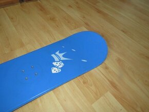 Predam snowboard CRAZY Creek,118 cm,bez viazania - 2