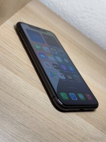 Apple iPhone 11 64GB Black - 2