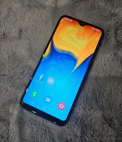 samsung galaxy a20e - 2