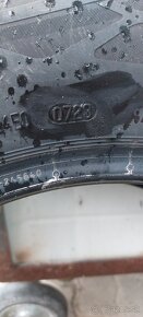 215/65 R16H continental - 2