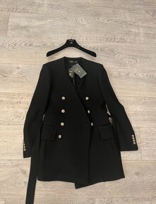 Balmain x H&M kabát - 2