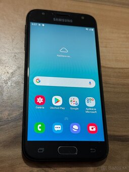 Predám Samsung Galaxy j3 2017 16GB Black malé známky používa - 2