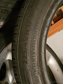 Barum 225/45 R17 - 2