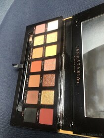 Anastasia Beverly Hills Soft Glam Paletka očných tieňov - 2