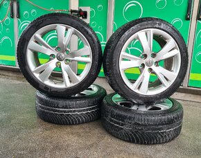 Zimní Kola 5x120 Opel Insignia VW Saab 235/45R18 - 2