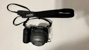 Fujifilm FINEPIX S - 2