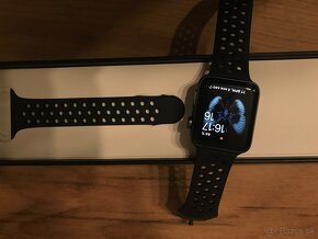 Predám Apple watch series 3 nike + - 2