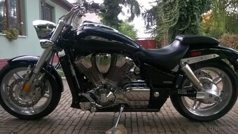 Honda VTX 1800 F1 - 2