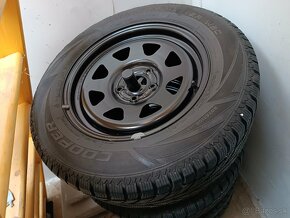 Cooper Weather-Master WSC 215/65R16 - 2