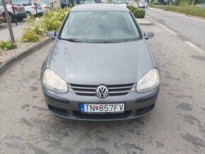 Volkswagen Golf 1.6 Comfortline A/T - 2