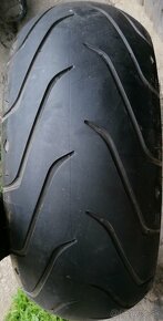 240/40 R18 motopneu - 2