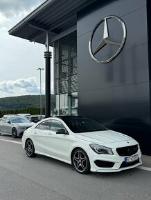 Mercedes Benz CLA 220AMG - 2