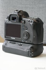 Battery Grip BG-E13 pre Canon 6D - 2