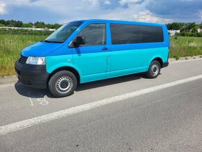 VW T5 transporter long 8-miestny - 2