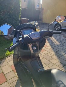 Yamaha NMAX 125 - 2