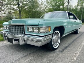 1976 Cadillac Deville - 2